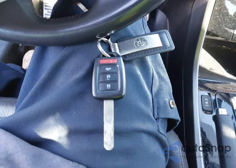 2017 Honda Accord Sport Se z USA, uszkodzony, nr VIN 1HGCR2F11HA305934